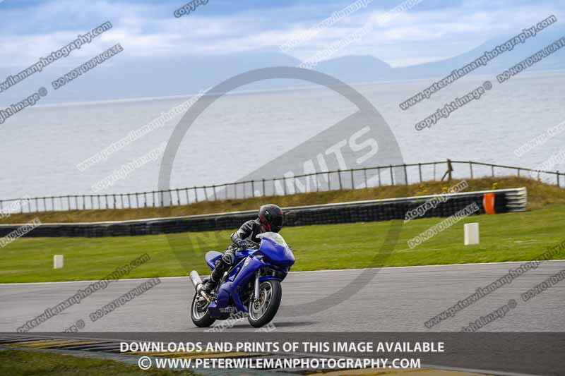 anglesey no limits trackday;anglesey photographs;anglesey trackday photographs;enduro digital images;event digital images;eventdigitalimages;no limits trackdays;peter wileman photography;racing digital images;trac mon;trackday digital images;trackday photos;ty croes